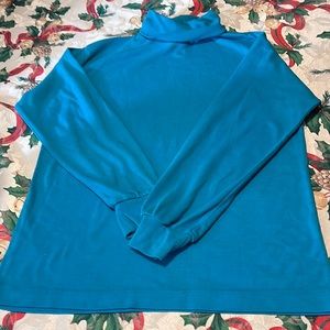 Used sweater shirt size M